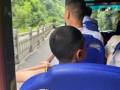 -重庆神龙峡漂流