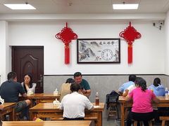 -何记酿皮店(西流湾店)