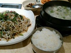 -英子补身汤(海兰路店)