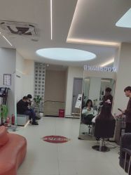 -优尚·烫·染·店