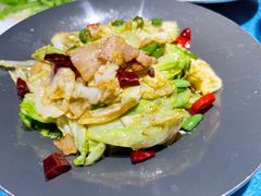 -张氏宽窄巷成都菜(澳德乐店)