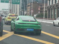 -奔驰上海利星(七宝店)