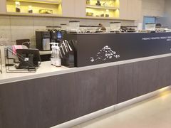 -瑞幸咖啡(尼盛尚品汇店)