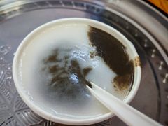 -谢怀亮芝麻茶