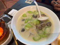 -蝴蝶里·粤菜·点心(滨江龙湖店)
