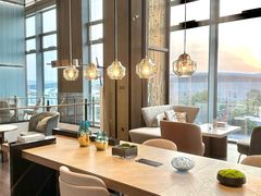 -深圳国际会展中心希尔顿酒店(前海华发冰雪世界店)