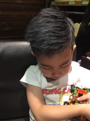 点击看大图 -MONE美发沙龙