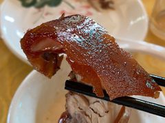 -大石鼓山庄·珠海第一烧猪