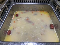 -彩虹坊火锅(宁穿路店)