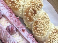 草莓魔法棒-奈雪的茶(红谷滩万达广场店)