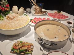 -洋房火锅(上海新天地南北里店)