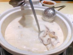 -煲大王猪肚鸡·椰子鸡火锅(红谷滩万达店)