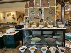 -南湖名都·景湖轩全日制餐厅·海鲜自助·东南亚风味·临湖而食