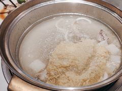 -烹然四季椰子鸡火锅(姚家园万象汇店)