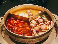 黄金奔驰锅-湊湊火锅·茶憩(打浦桥日月光店)