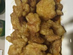 -老码头黑皮肘子锅包肉(赣水路店)