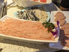 -二荆条·蜀鲜汇城市森林火锅