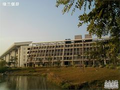 -华侨大学(厦门校区)