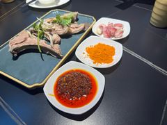 手抓羊肉-青海名吃尕张娃非遗烤肉(城中店)