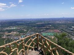 -鬼笑石后山停车场