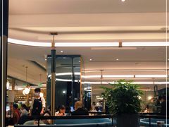 -港丽餐厅(杭大店)