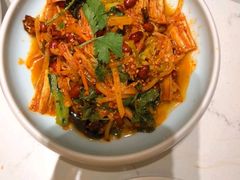 -小董哥烤串·爆汁大油边(故宫店)