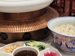 -万荣烤鸭店·北京菜(农光里店)