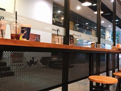 -瑞幸咖啡(巴黎春天陕西路店)