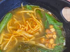 -桂在香知桂林米粉(红博中央公园店)