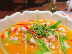 -肆海小川菜酒馆Wine Bistro (青年路店)
