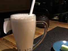 大红袍珍珠奶茶-湊湊火锅·茶憩(磐基中心店)