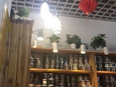 -正宗普宁豆干坊·洪记砂锅粥(红领巾路店)