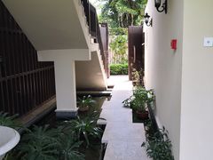-三亚亚龙湾五号度假别墅酒店