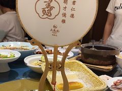 -辣螃铠盆盆蟹大排档(海昌店)