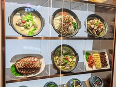 -百年石锅饭(阿里郎美食街店)