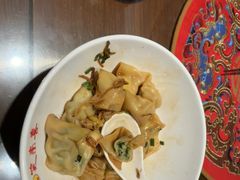 -笑来喜馄饨小笼工坊(江阴店)