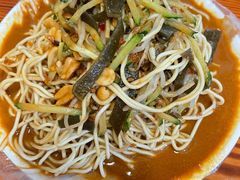 凉面-十里铺铁板鱿鱼