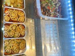 -华府九号海鲜烧烤大排档(龙域店)