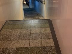 -洞庭洲·防空洞火锅·烧烤·铜锅涮肉(新百广场店)