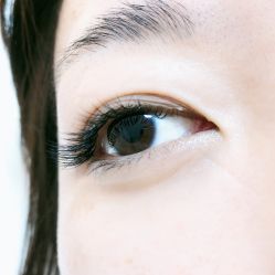 -赫本轻奢美颜中心