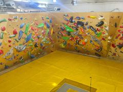 -问山MountQuest攀岩馆