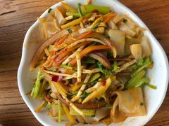 -包整·丝娃娃(一览甲秀楼风景店)