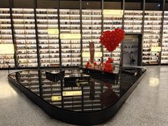 -上海虹桥中心爱琴海亚朵S酒店