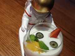 -SPACELAB失重餐厅(世纪汇店)