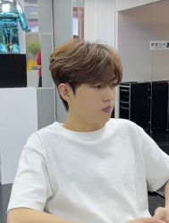 -米娜男士新国潮理发馆