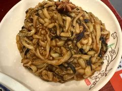 -聚首堂·特色小吃·肘子(什刹海德胜门店)