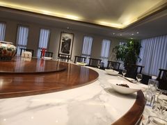 -梅花香里大酒店(郁金香路店)