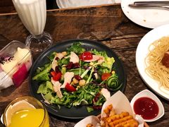 -HIGH FIVE哈福手工汉堡(桂林路店)