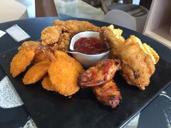 小吃拼盘-瞄一喵猫咖(格力海岸店)