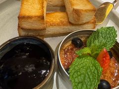 -普朗姆生蚝牛排馆 The Plump Oyster(成都摩方购物中心店)